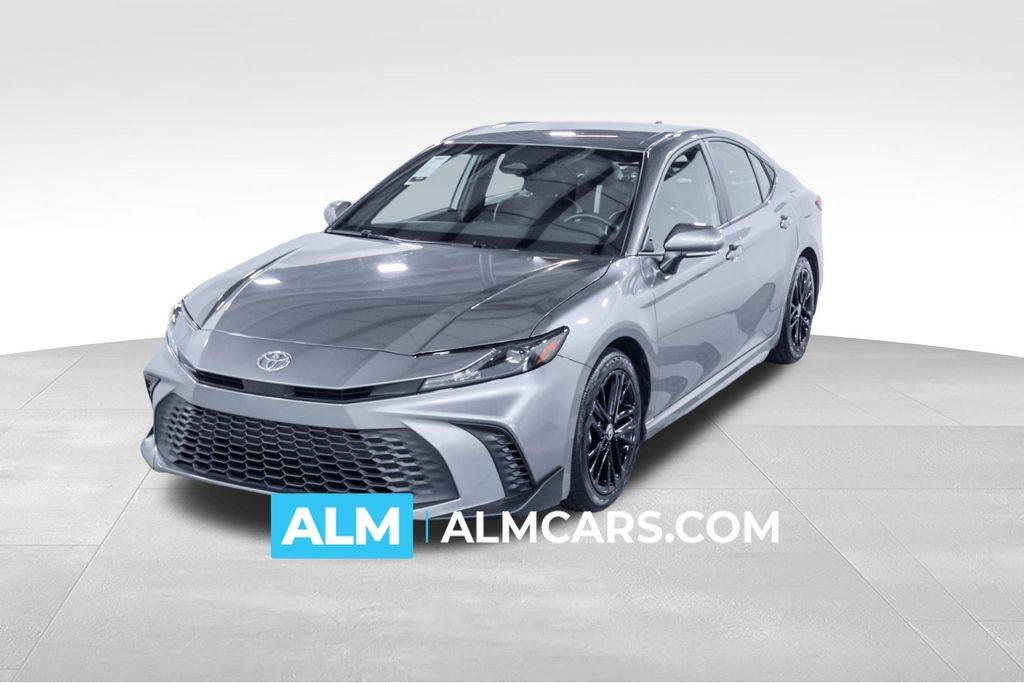 2025 Toyota Camry Hybrid SE — Sedan — 34,923 mi — Union City, GA