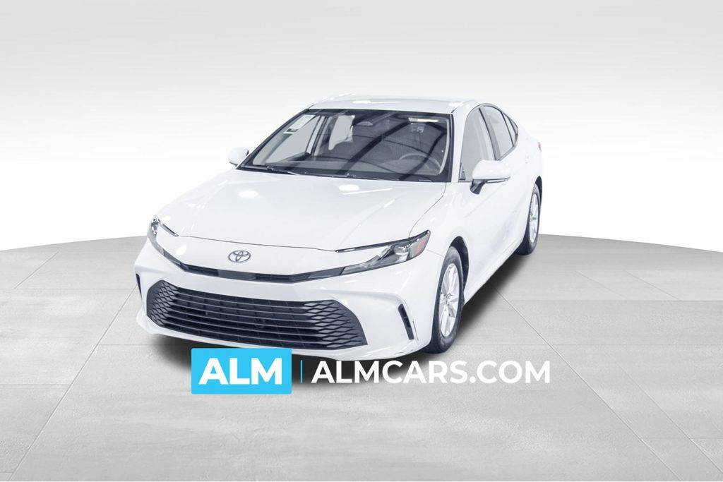 2025 Toyota Camry Hybrid LE — Sedan — 19,099 mi — Union City, GA