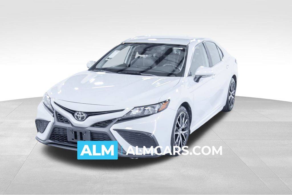 2023 Toyota Camry SE — Sedan — 61,573 mi — Union City, GA