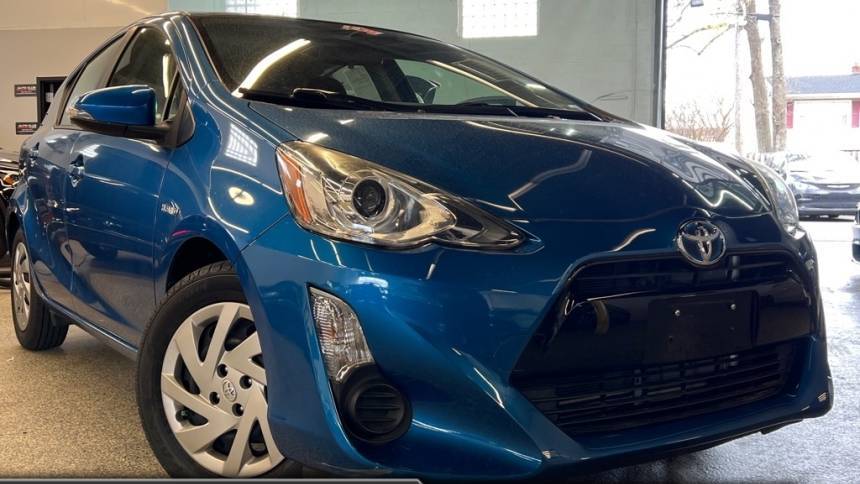 2015 Toyota Prius c Three