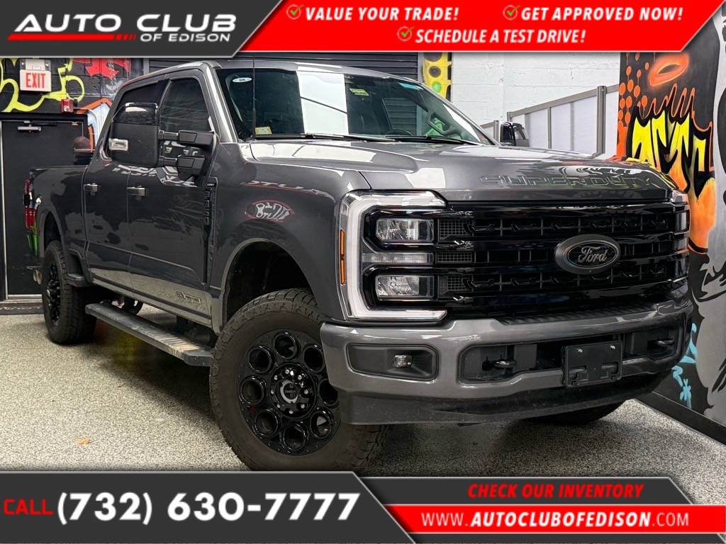 2024 Ford Super Duty F-350 LARIAT — Pickup Truck — 33,713 mi — Edison, NJ