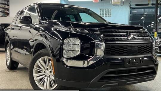 2023 Mitsubishi Outlander ES — SUV — 56,588 mi — Edison, NJ