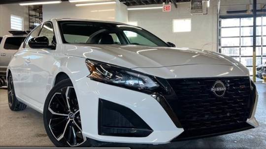 2023 Nissan Altima SR — Sedan — 56,984 mi — Edison, NJ