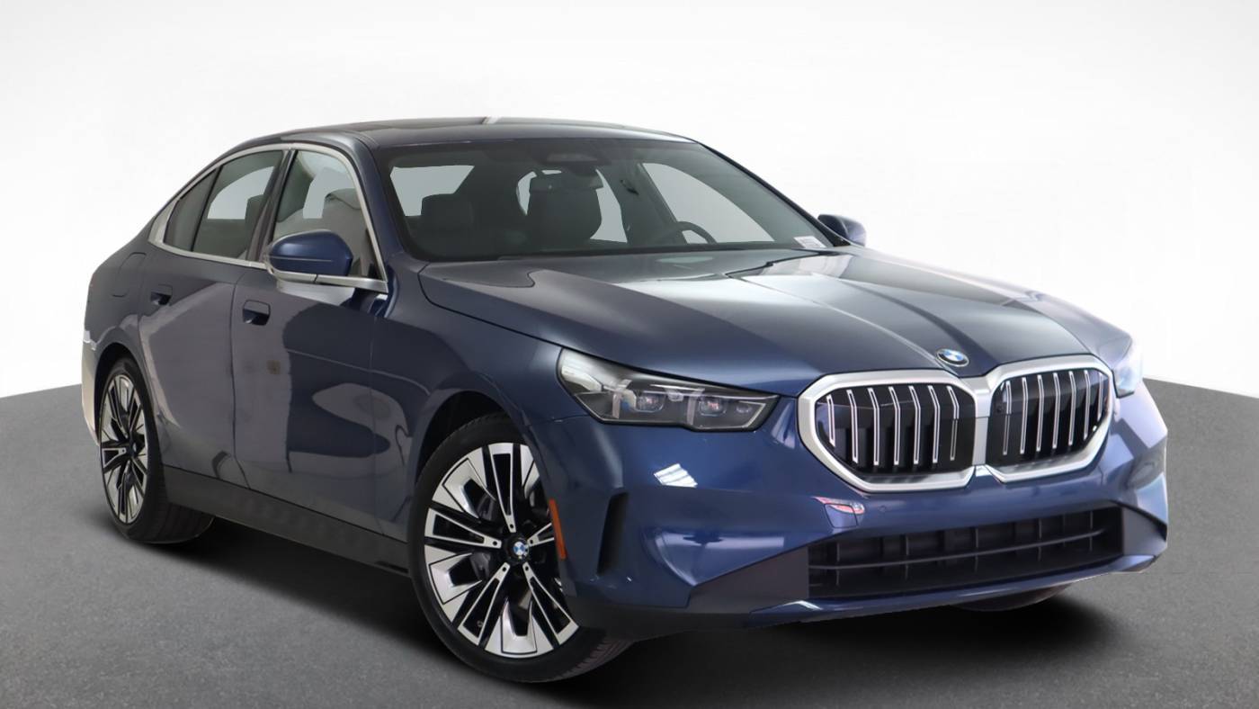 2024 BMW 5 Series 540i — Sedan — 911 mi — Thousand Oaks, CA