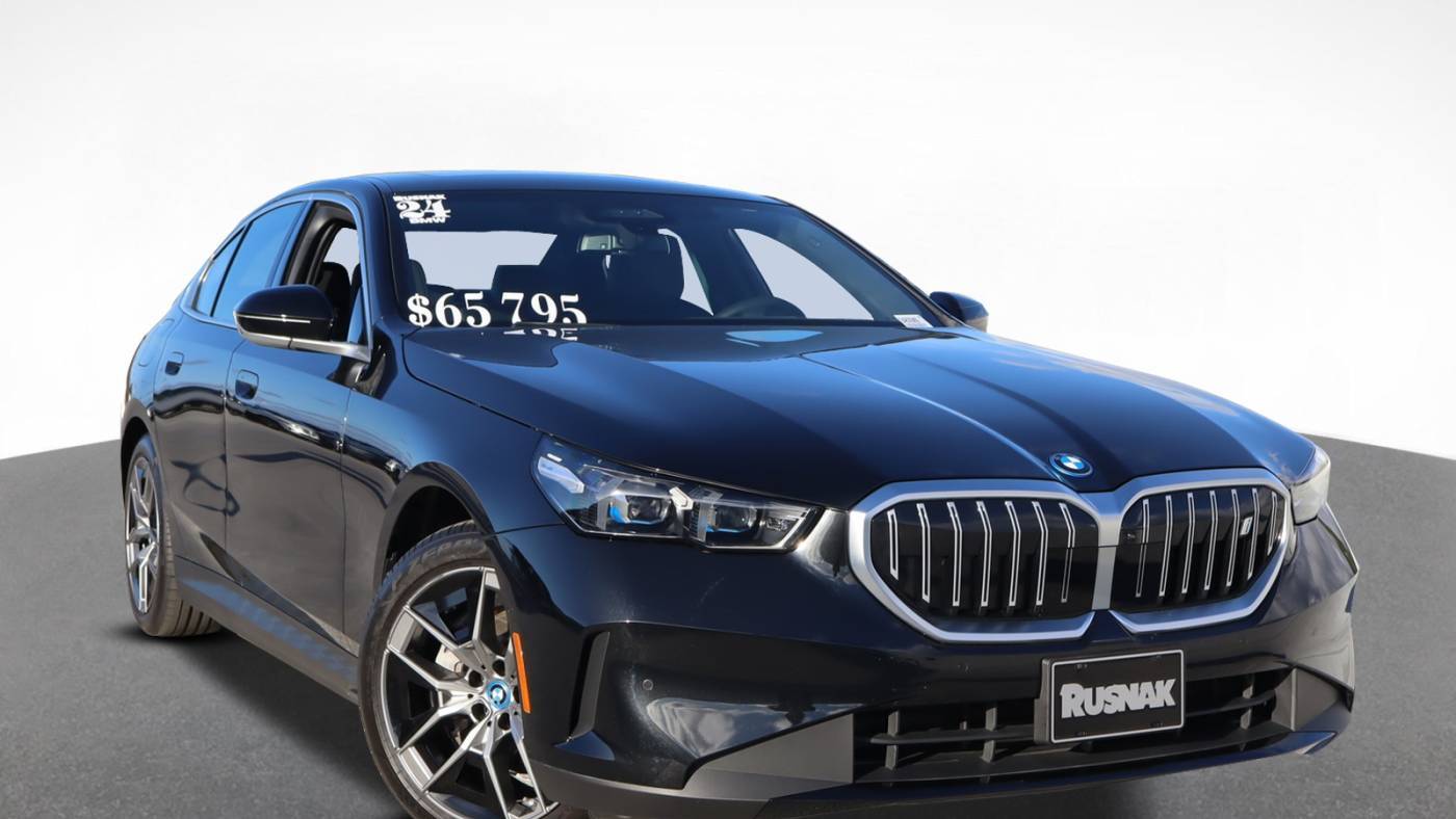 2024 BMW i5 eDrive40 — Sedan — 6,498 mi — Thousand Oaks, CA