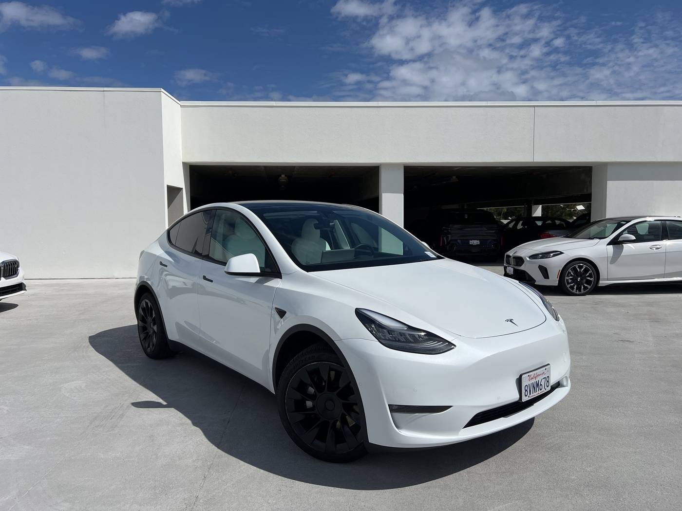 2021 Tesla Model Y Long Range — SUV — 27,193 mi — Thousand Oaks, CA