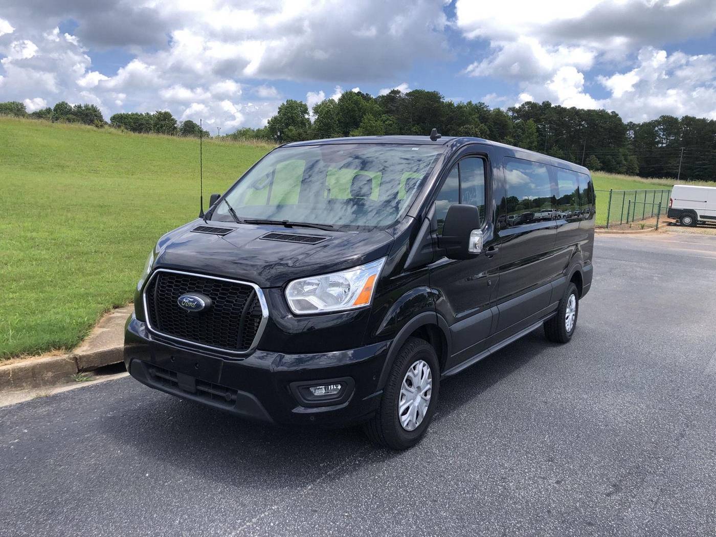 2022 Ford Transit Passenger Wagon T-350 XLT — Passenger Van — 65,216 mi — Alto, GA