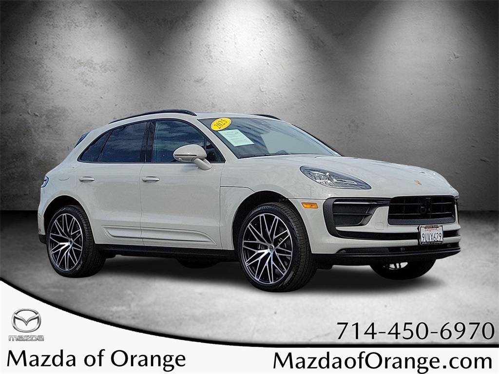 2025 Porsche Macan Macan — SUV — 4,517 mi — Orange, CA