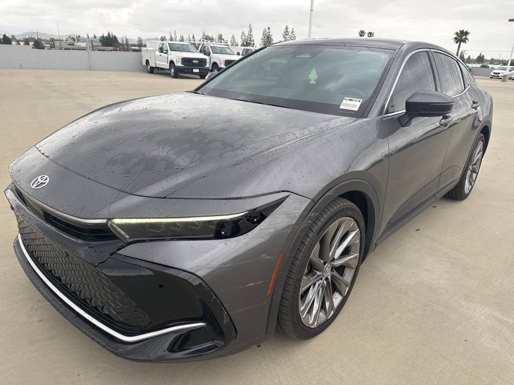 2023 Toyota Crown Limited — Sedan — 23,218 mi — Orange, CA