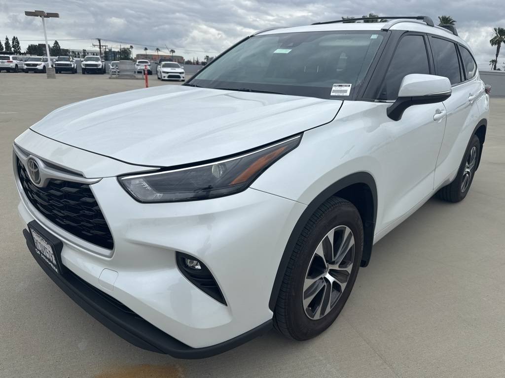 2022 Toyota Highlander XLE — SUV — 23,952 mi — Orange, CA