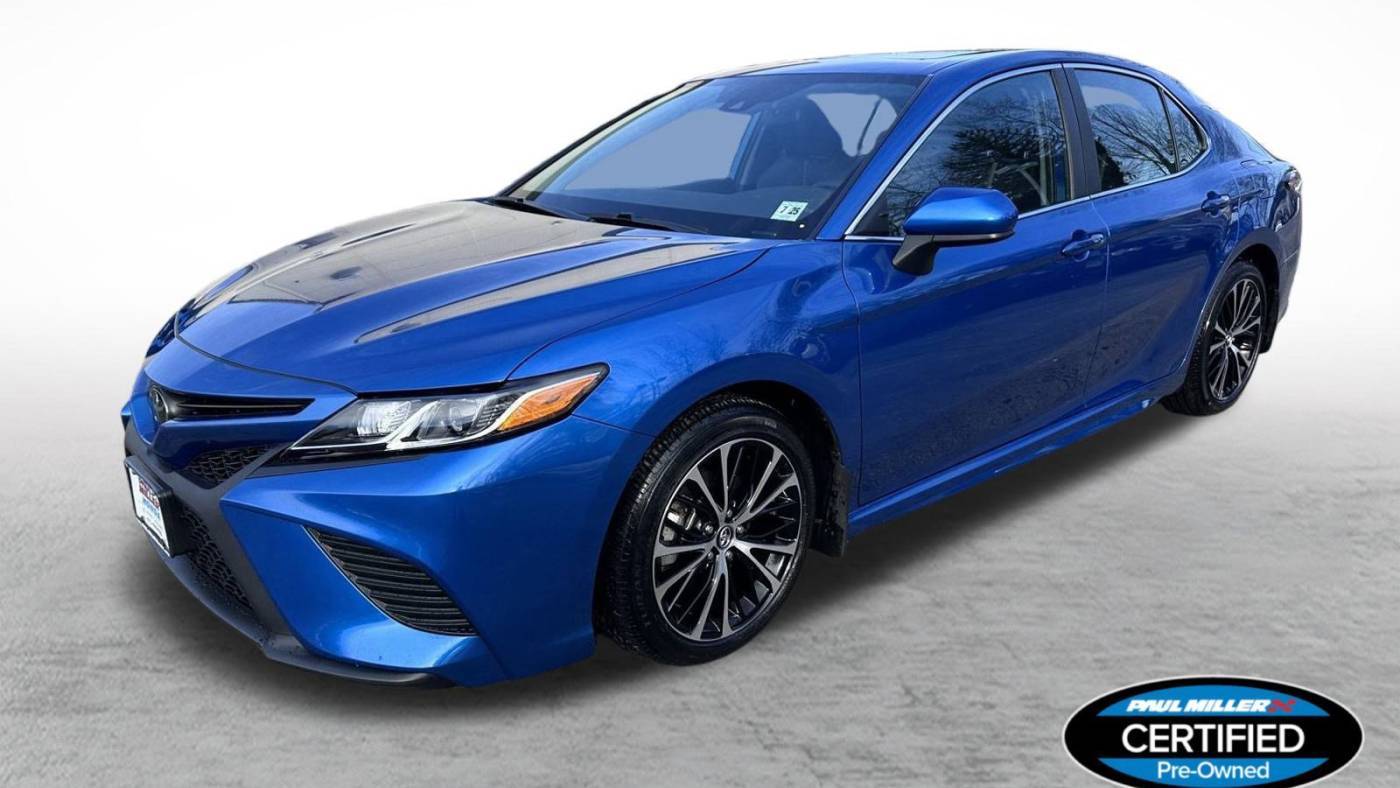 2020 Toyota Camry SE — Sedan — 2,890 mi — West Caldwell, NJ