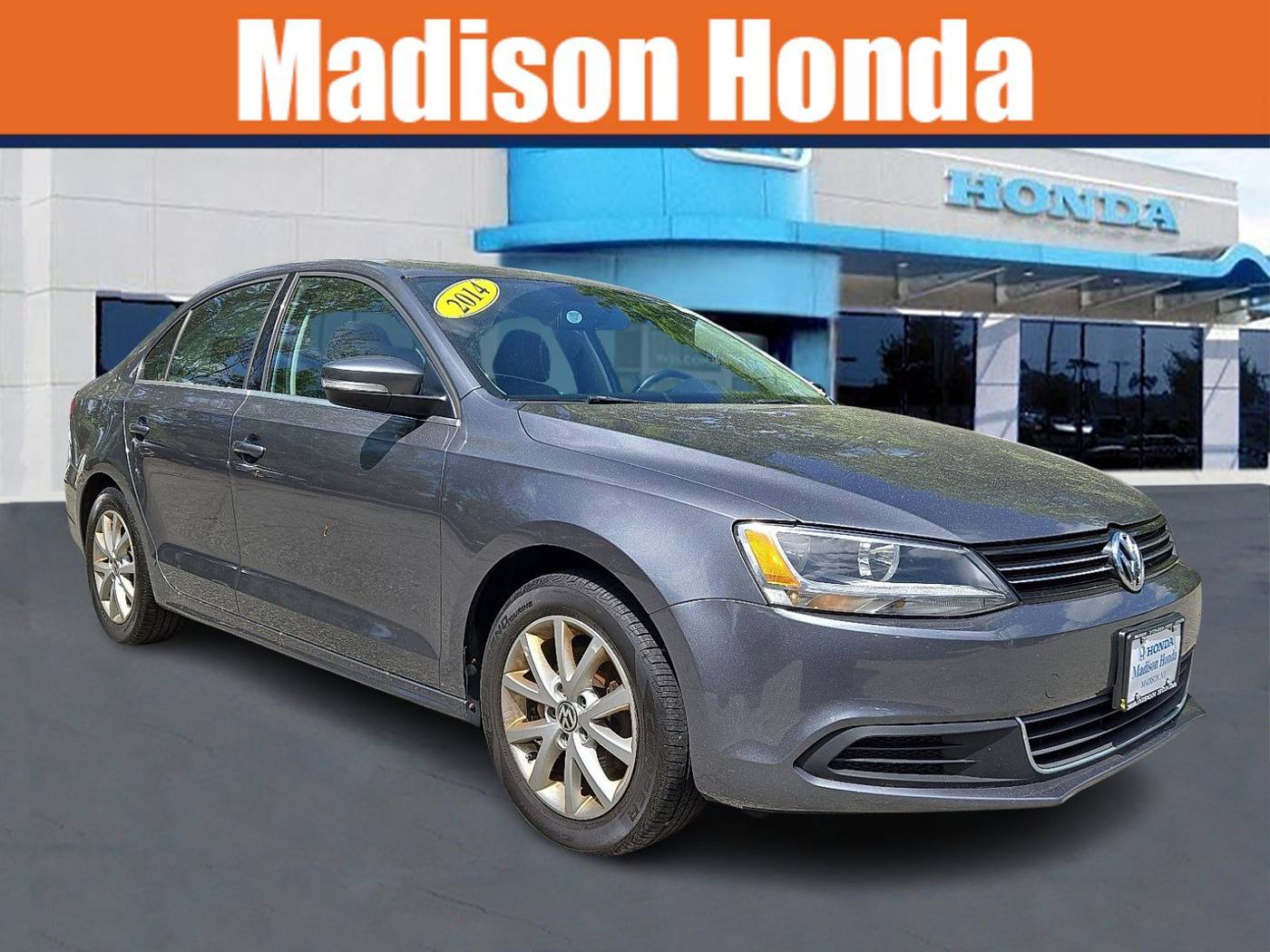 2014 Volkswagen Jetta 1.8T SE — Sedan — 131,621 mi — Madison, NJ