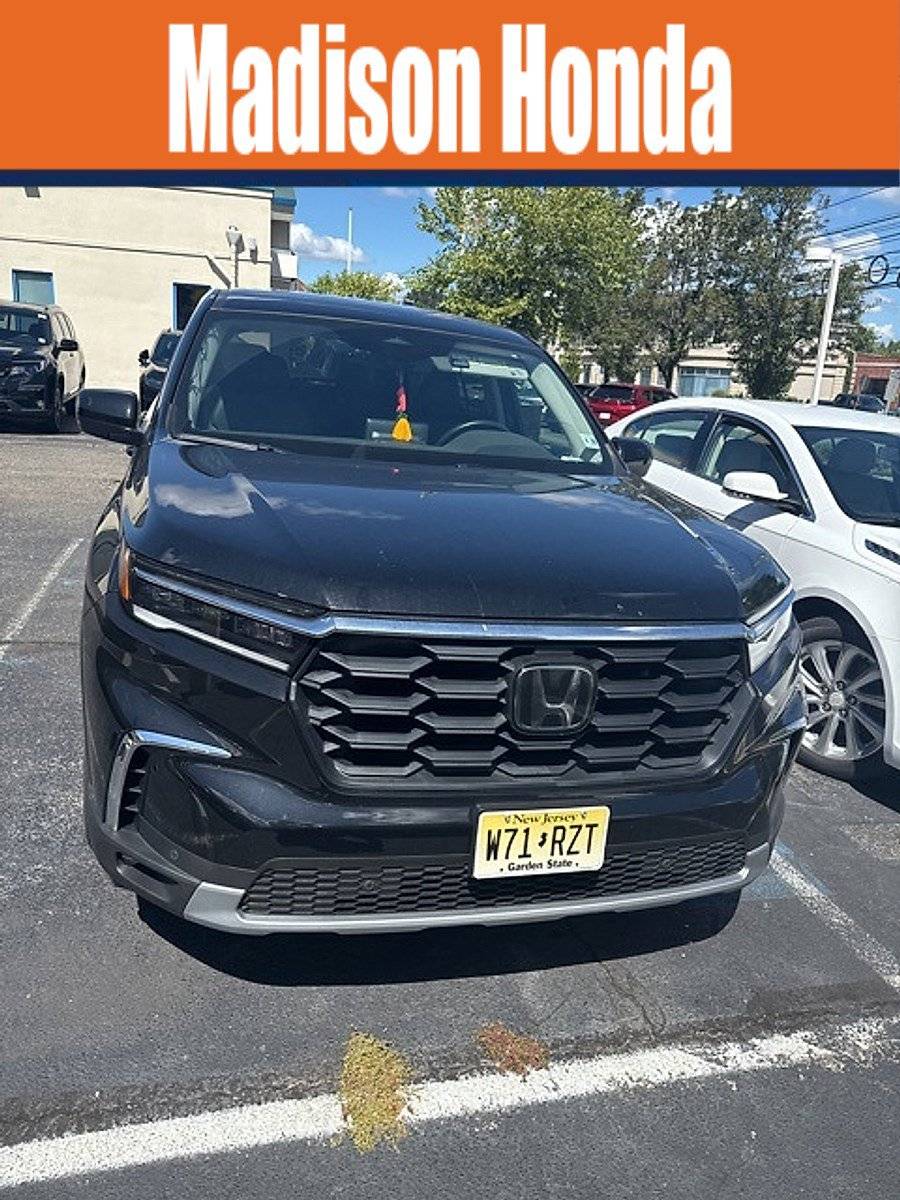 2023 Honda Pilot EX-L 7 Passenger — SUV — 23,896 mi — Madison, NJ