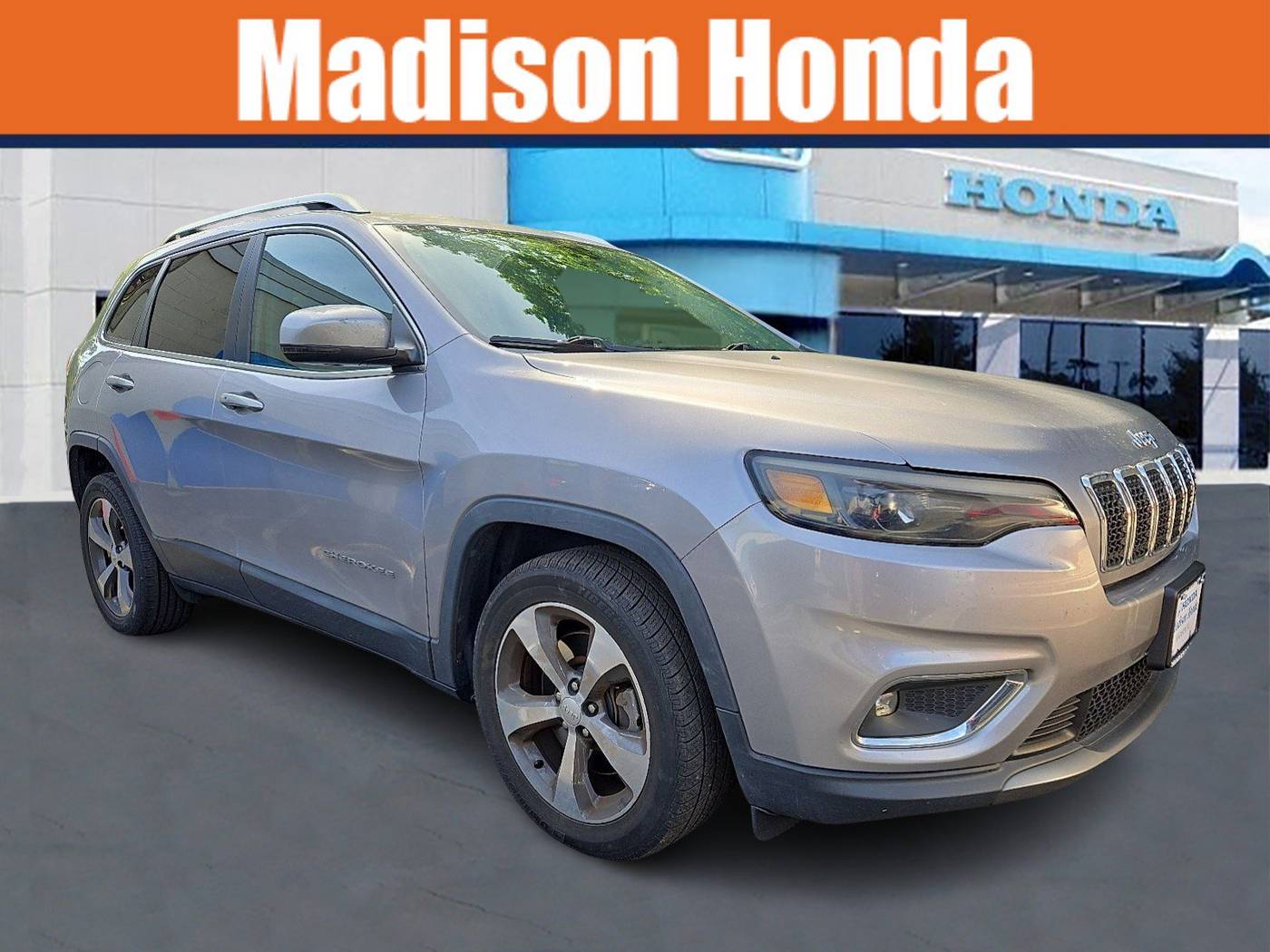 2019 Jeep Cherokee Limited — SUV — 88,402 mi — Madison, NJ