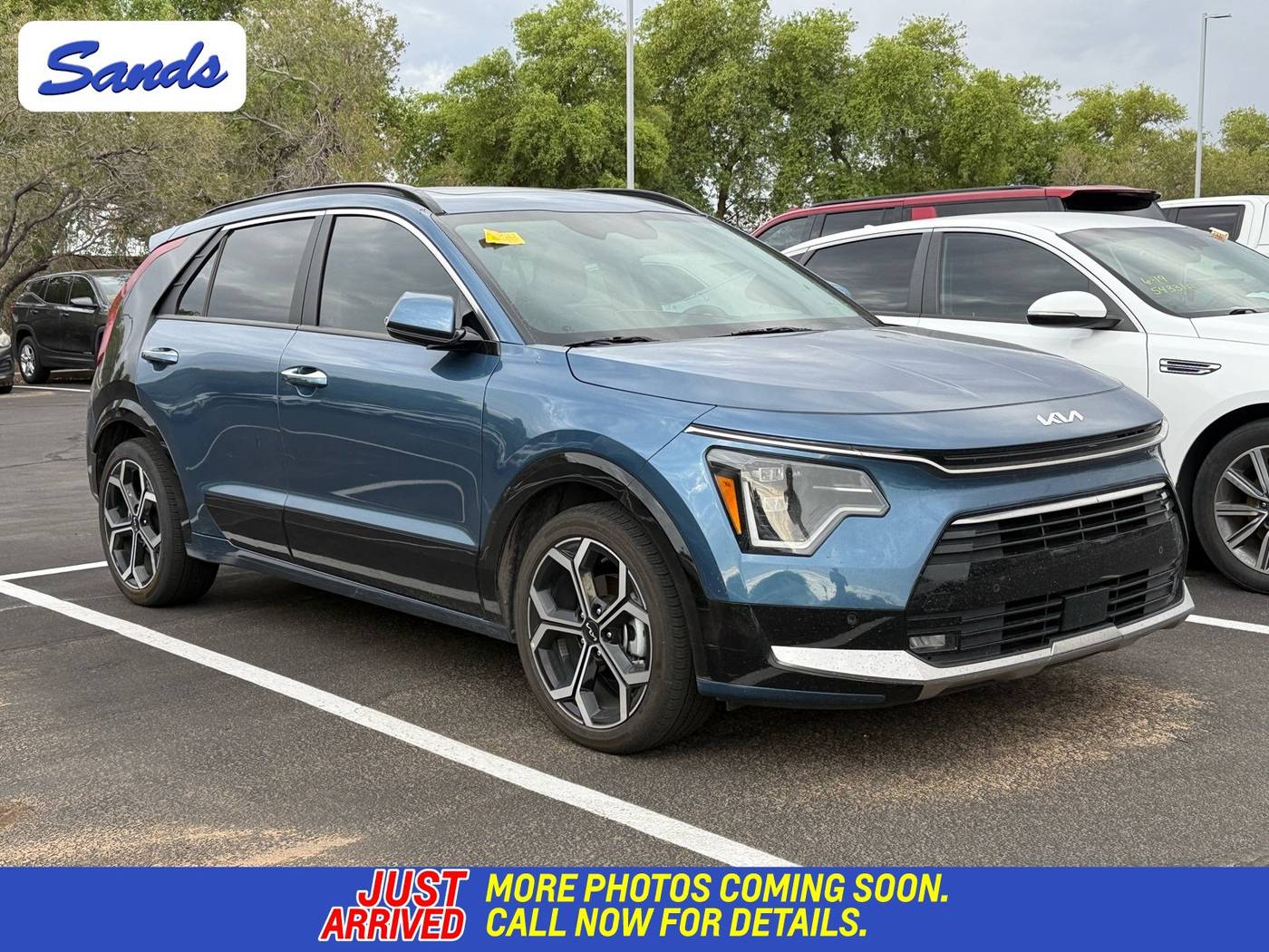 2024 Kia Niro Hybrid SX Touring — SUV — 47,618 mi — Surprise, AZ