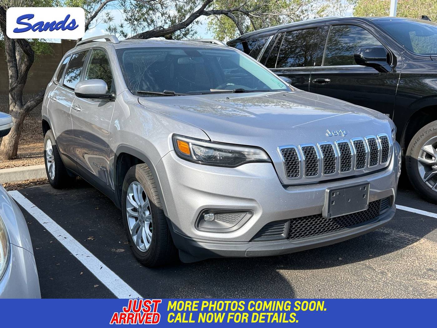 2019 Jeep Cherokee Latitude — SUV — 84,186 mi — Surprise, AZ