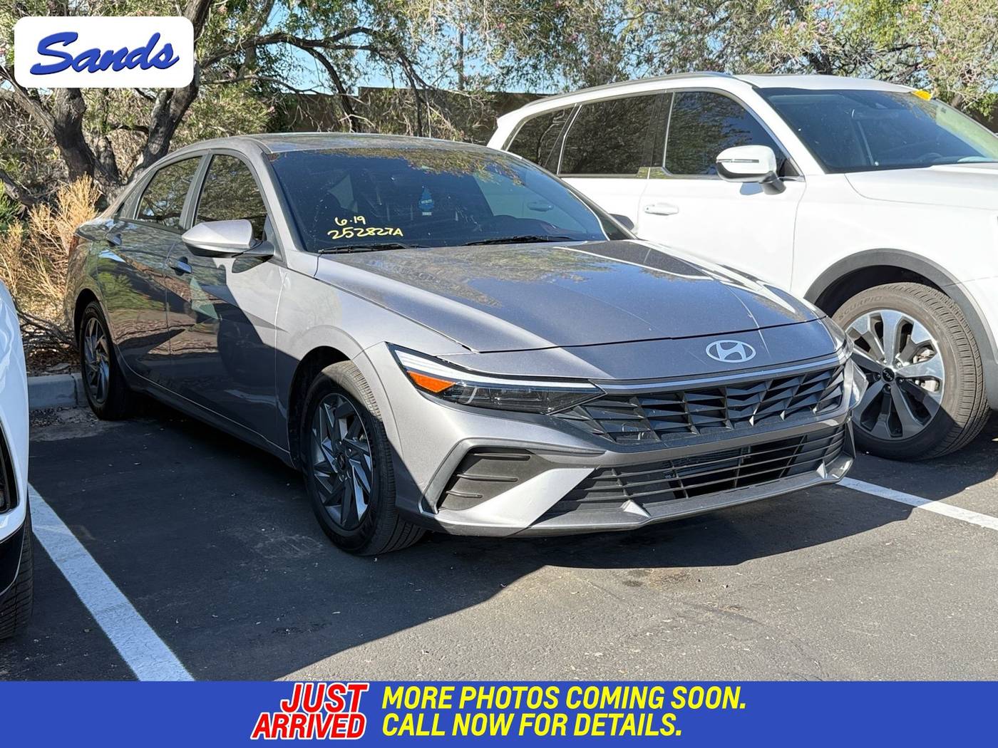 2024 Hyundai Elantra SEL — Sedan — 105,255 mi — Surprise, AZ