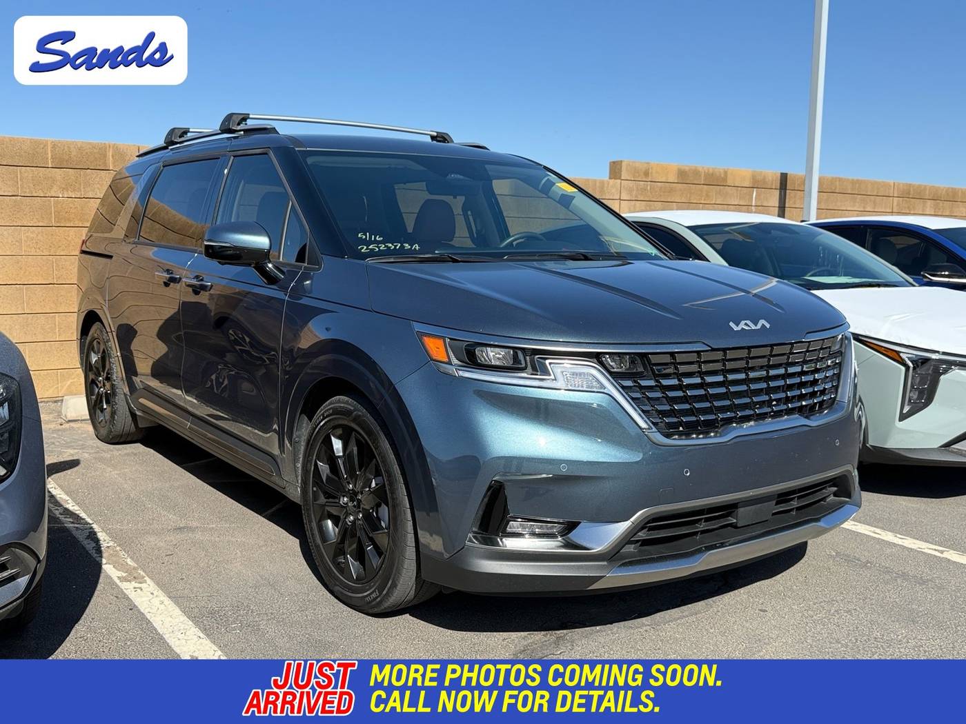 2024 Kia Carnival SX — Minivan — 26,532 mi — Surprise, AZ