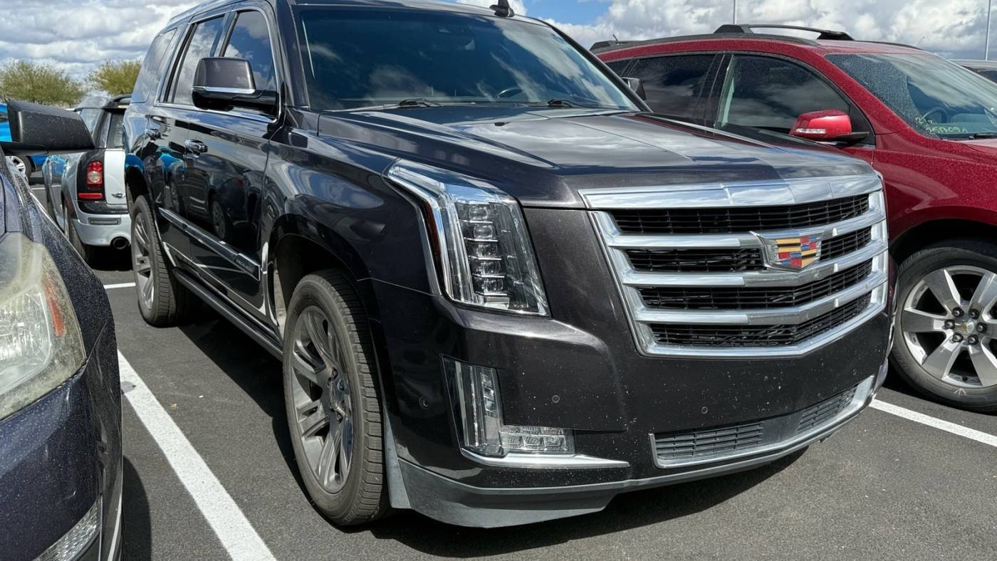 2018 Cadillac Escalade Premium Luxury — SUV — 96,528 mi — Surprise, AZ