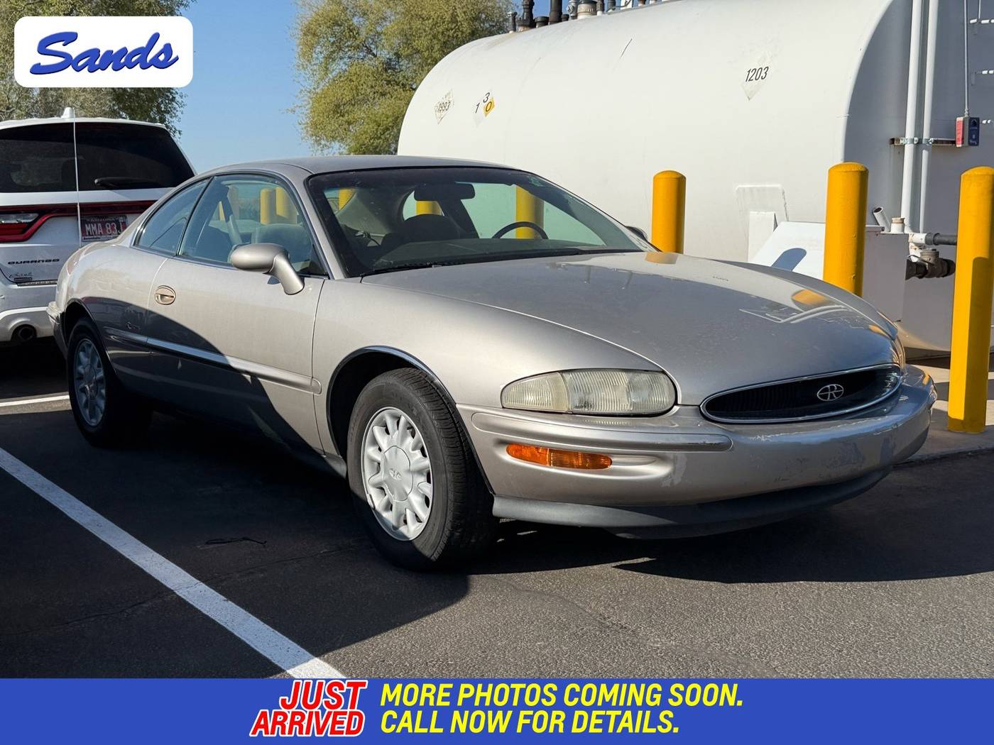 1997 Buick Riviera Base — Coupe — 72,000 mi — Surprise, AZ