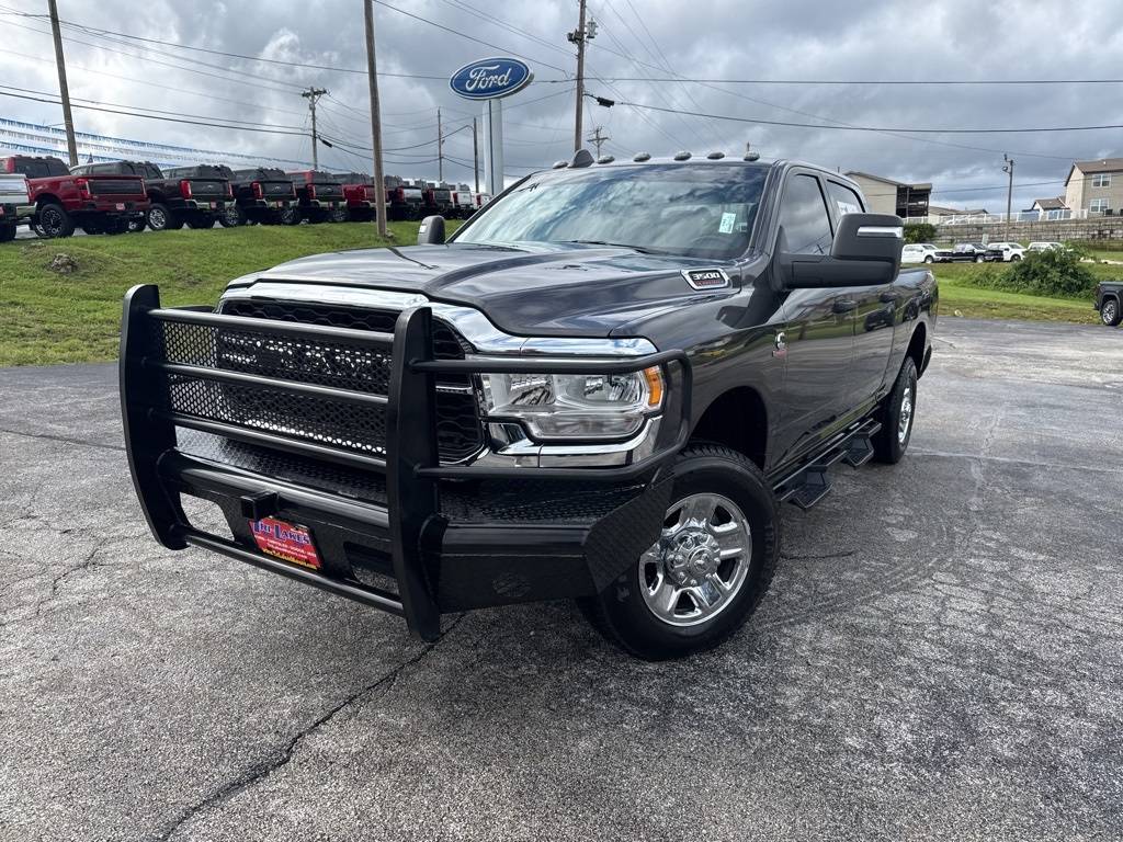 2024 Ram 3500 Tradesman — Pickup Truck — 5,116 mi — Branson, MO