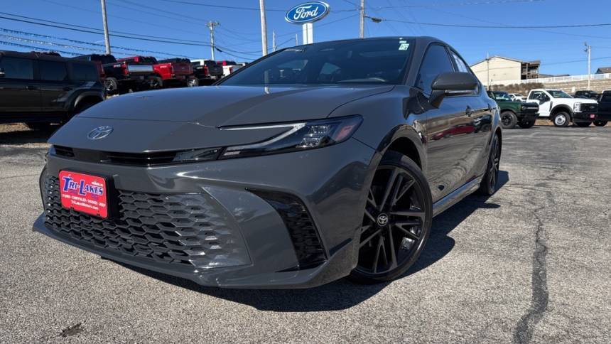 2025 Toyota Camry LE — Sedan — 31,072 mi — Branson, MO