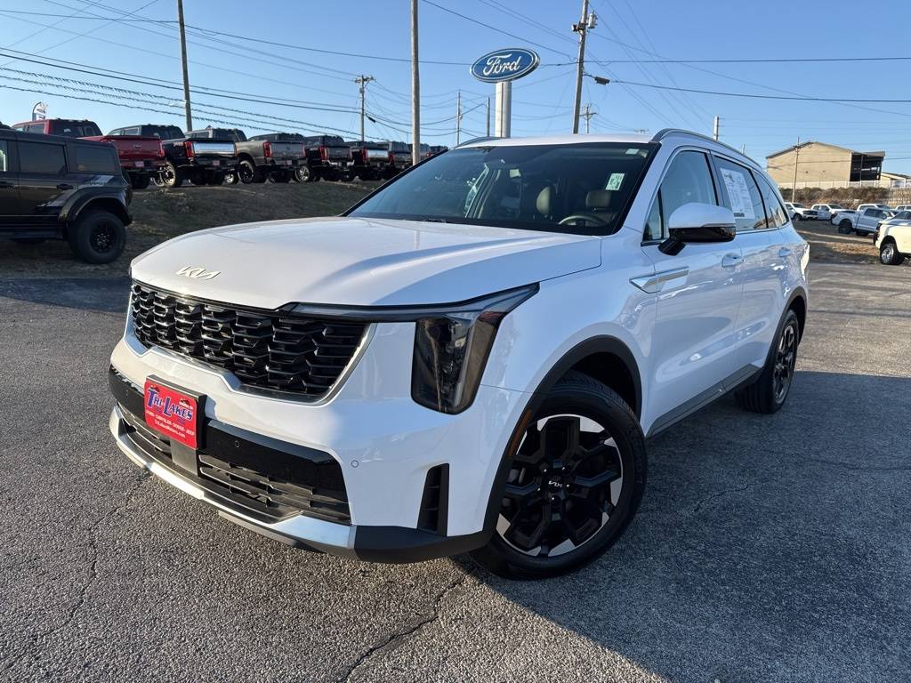 2024 Kia Sorento S — SUV — 9,692 mi — Branson, MO
