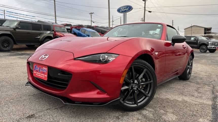 2017 Mazda MX-5 Miata Club — Convertible — 19,320 mi — Branson, MO