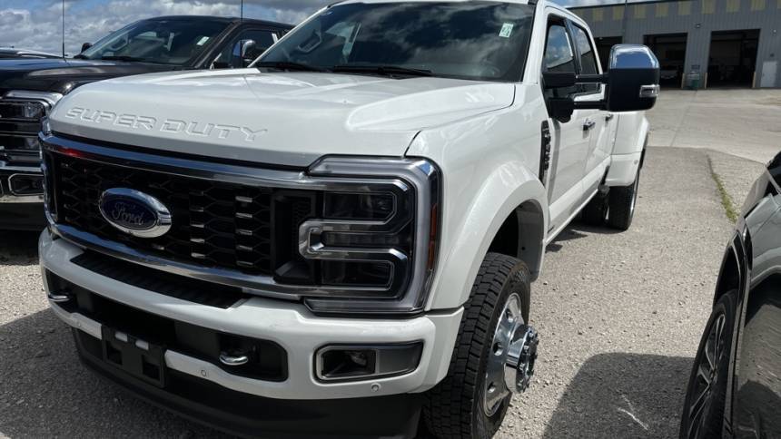 2024 Ford Super Duty F-450 Platinum — Pickup Truck — 15,647 mi — Branson, MO