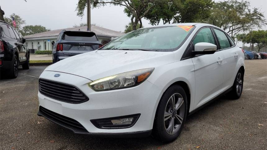 2017 Ford Focus SE — Sedan — 104,728 mi — Pembroke Pines, FL