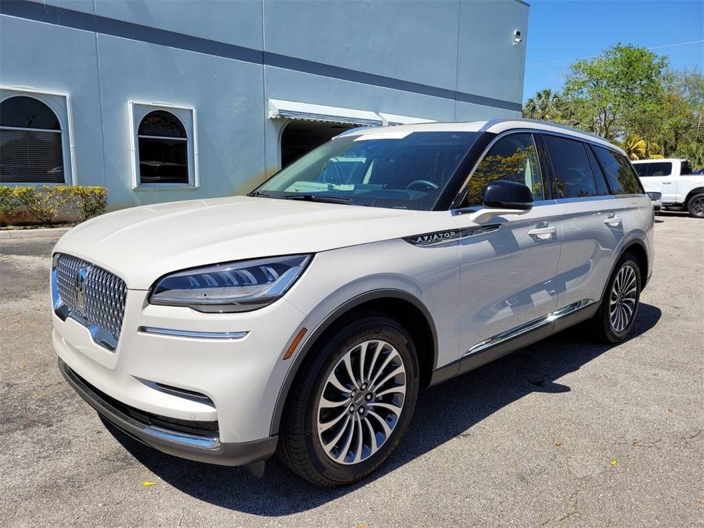 2024 Lincoln Aviator Reserve — SUV — 7,976 mi — Pembroke Pines, FL