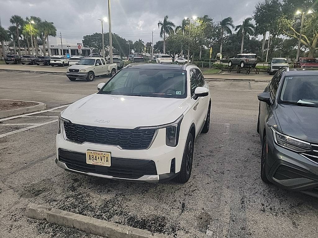 2025 Kia Sorento S — SUV — 9,451 mi — Pembroke Pines, FL