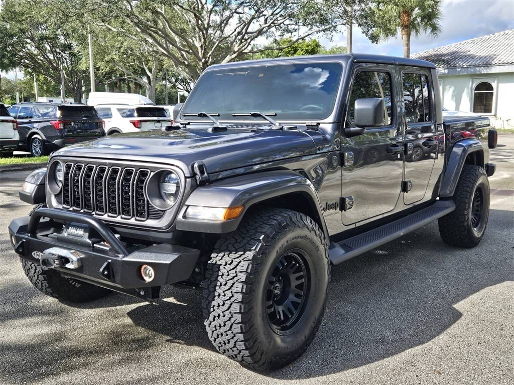 2024 Jeep Gladiator Sport S — Pickup Truck — 18,611 mi — Pembroke Pines, FL