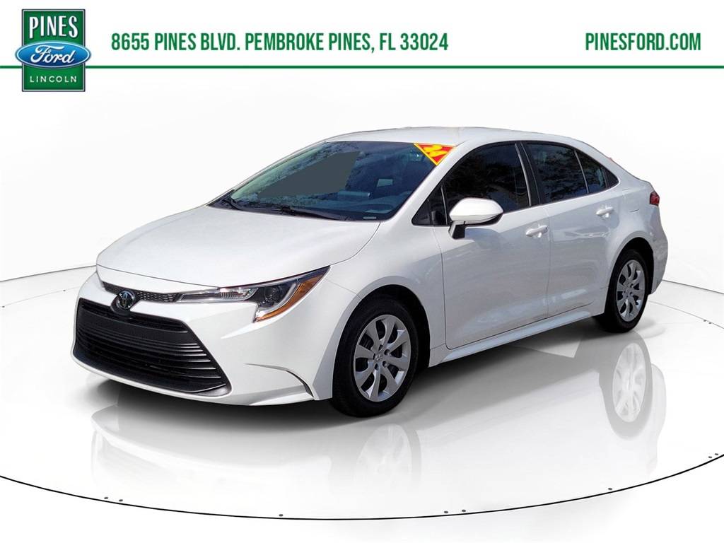 2024 Toyota Corolla LE — Sedan — 19,571 mi — Pembroke Pines, FL