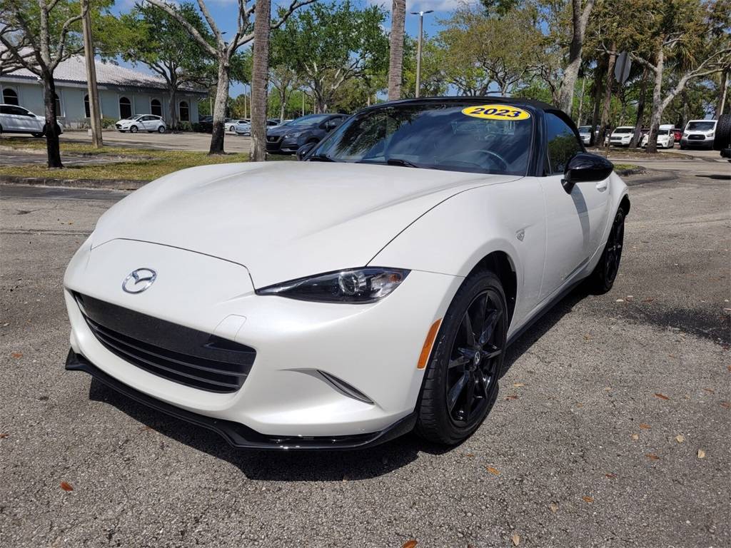 2023 Mazda MX-5 Miata Club — Convertible — 2,231 mi — Pembroke Pines, FL