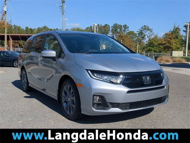 2025 Honda Odyssey Touring — Minivan — 8,289 mi — Valdosta, GA