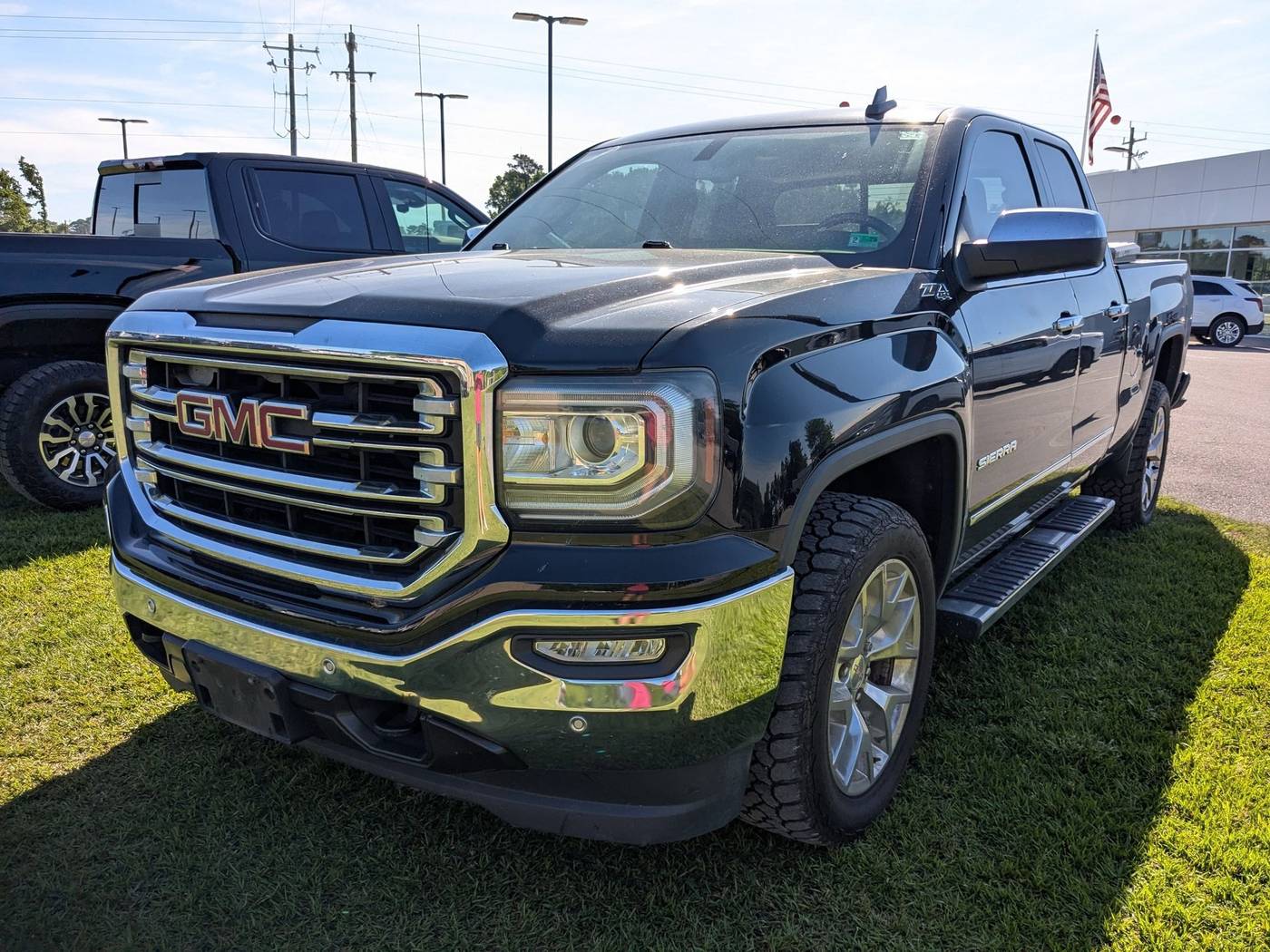 2017 GMC Sierra 1500 SLT — Pickup Truck — 150,827 mi — New Bern, NC