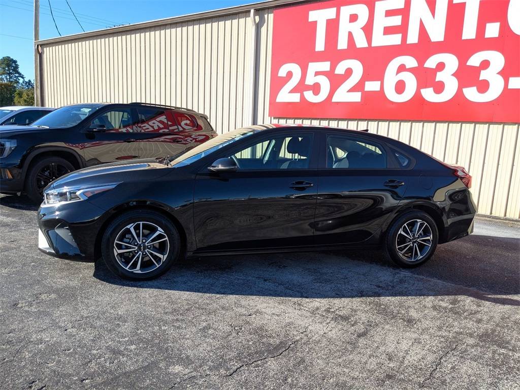 2023 Kia Forte LXS — Sedan — 26,650 mi — New Bern, NC