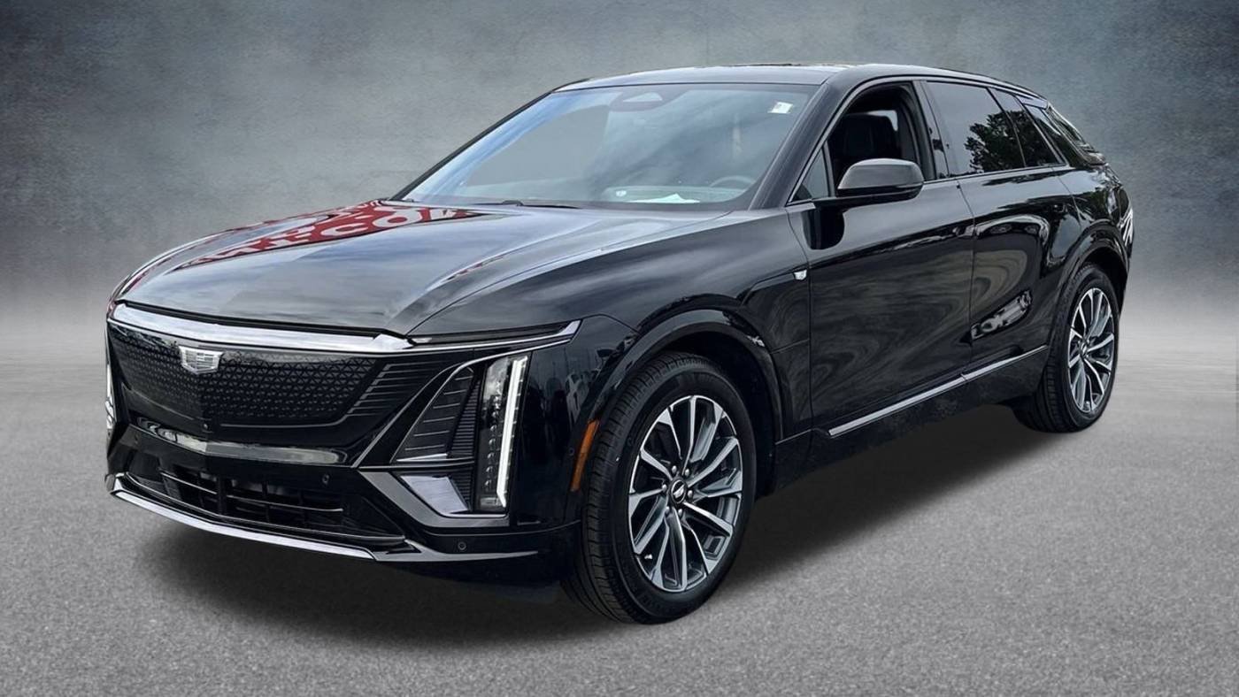 2024 Cadillac LYRIQ Sport — SUV — 13,180 mi — New Bern, NC