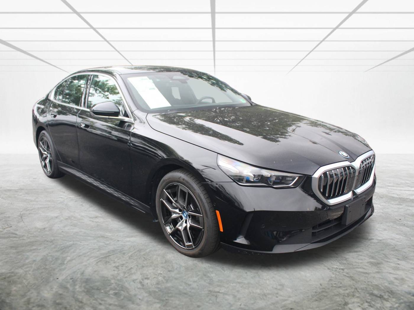 2025 BMW i5 xDrive40 — Sedan — 5,558 mi — Alexandria, VA