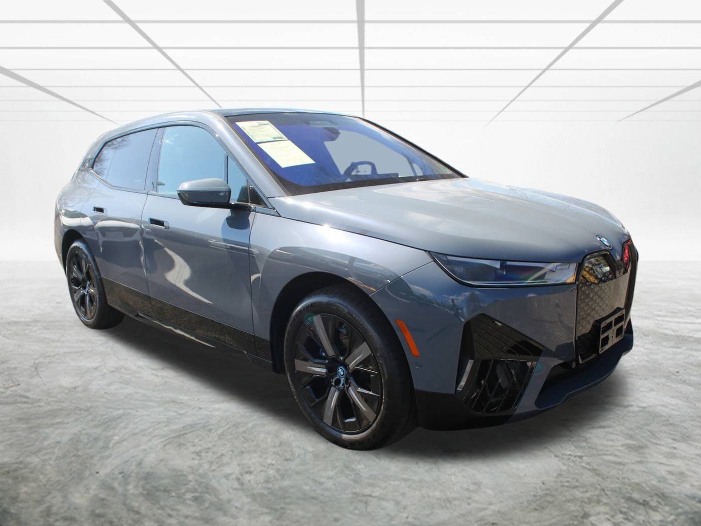 2024 BMW iX xDrive50 — SUV — 10,826 mi — Alexandria, VA