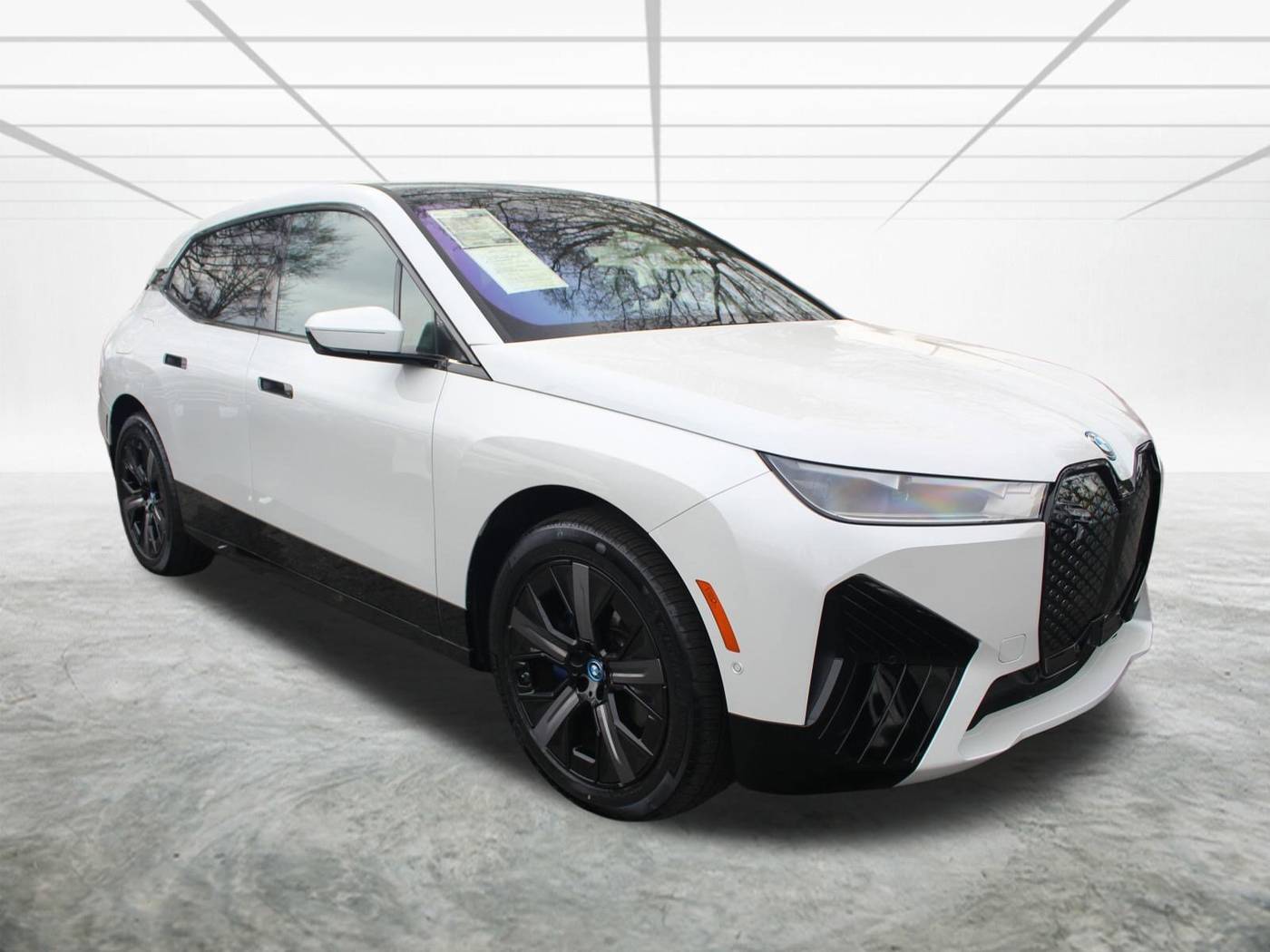 2024 BMW iX xDrive50 — SUV — 4,382 mi — Alexandria, VA