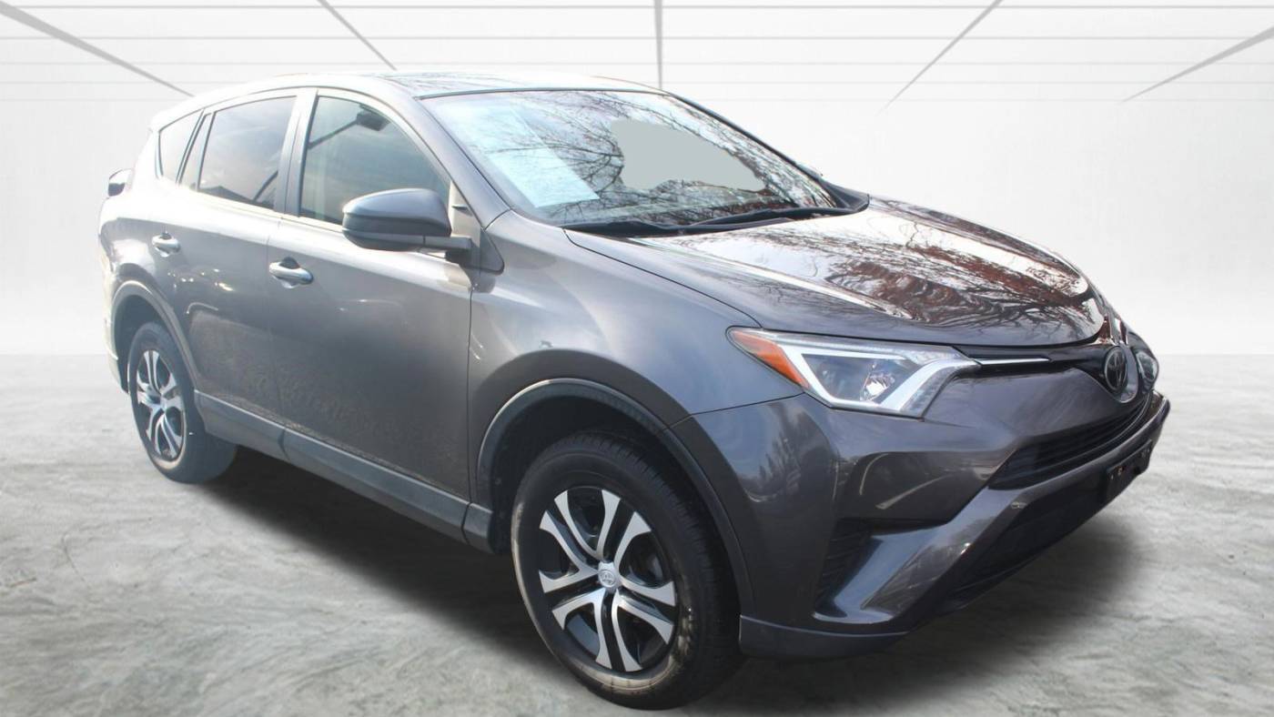 2018 Toyota RAV4 LE — SUV — 58,952 mi — Alexandria, VA