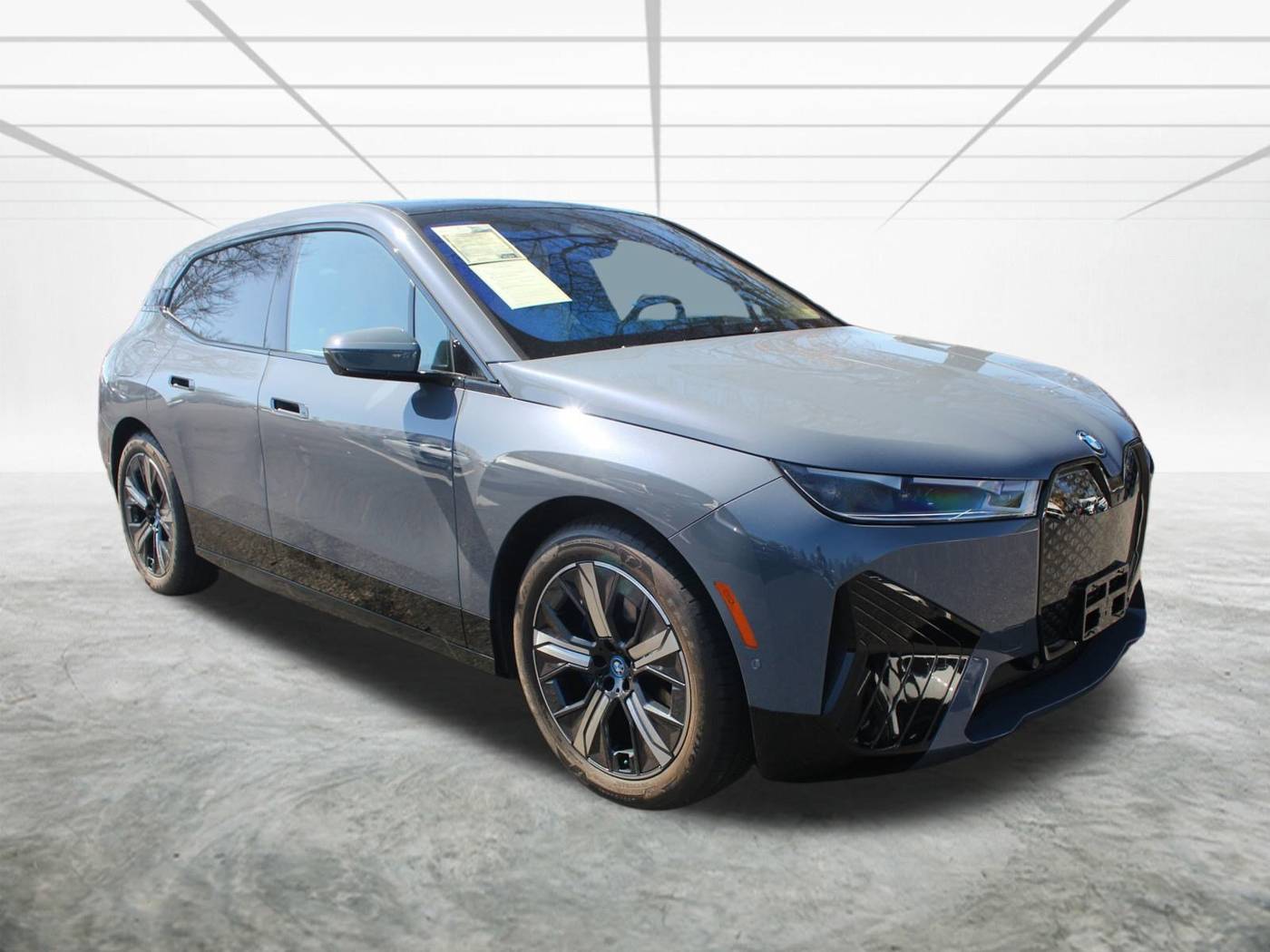 2024 BMW iX M60 — SUV — 4,762 mi — Alexandria, VA