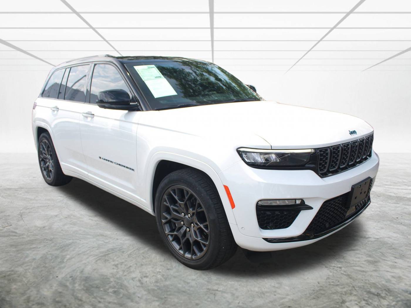 2024 Jeep Grand Cherokee Summit Reserve 4xe — SUV — 26,182 mi — Alexandria, VA