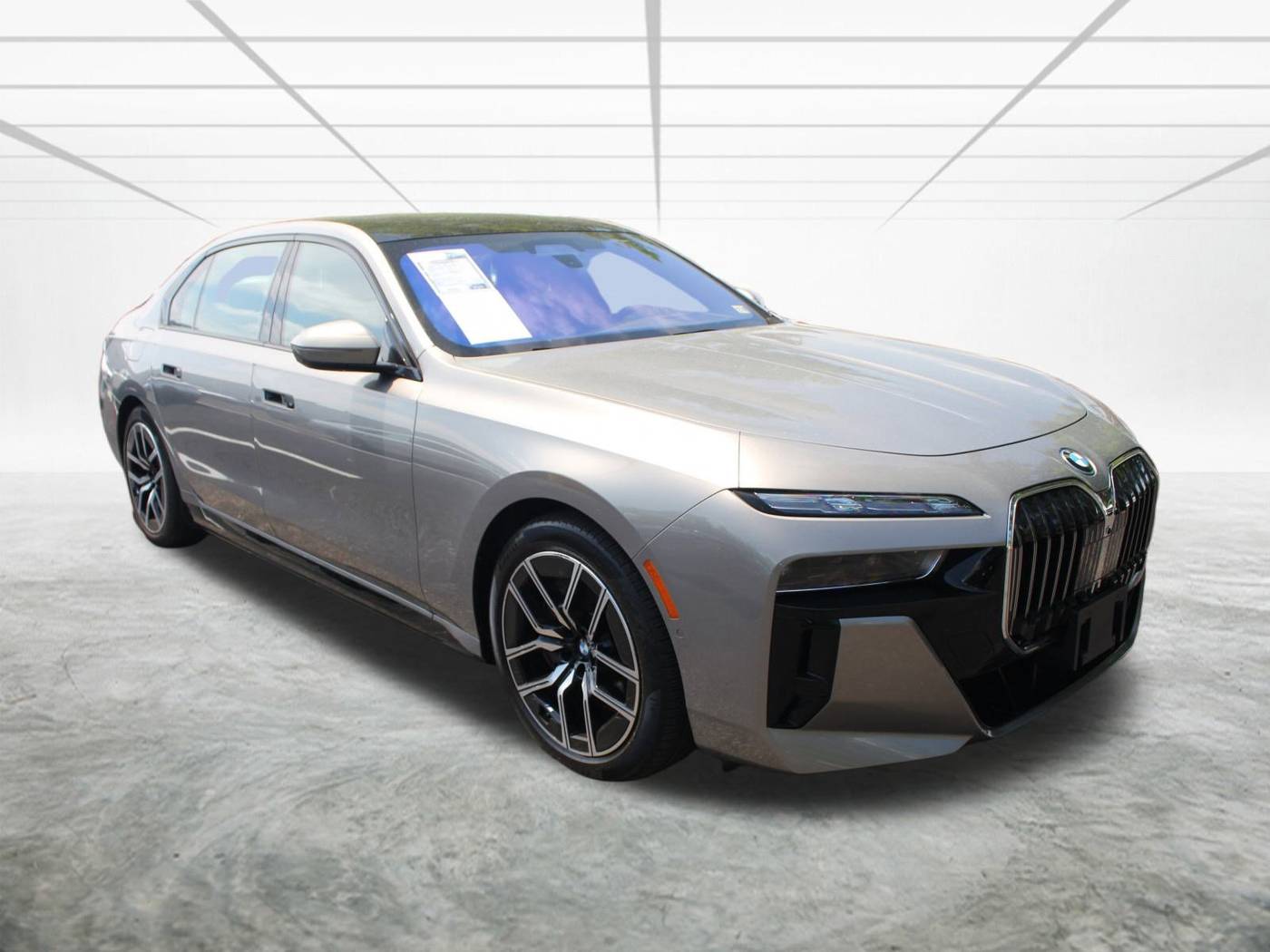 2024 BMW 7 Series 750e — Sedan — 10,441 mi — Alexandria, VA