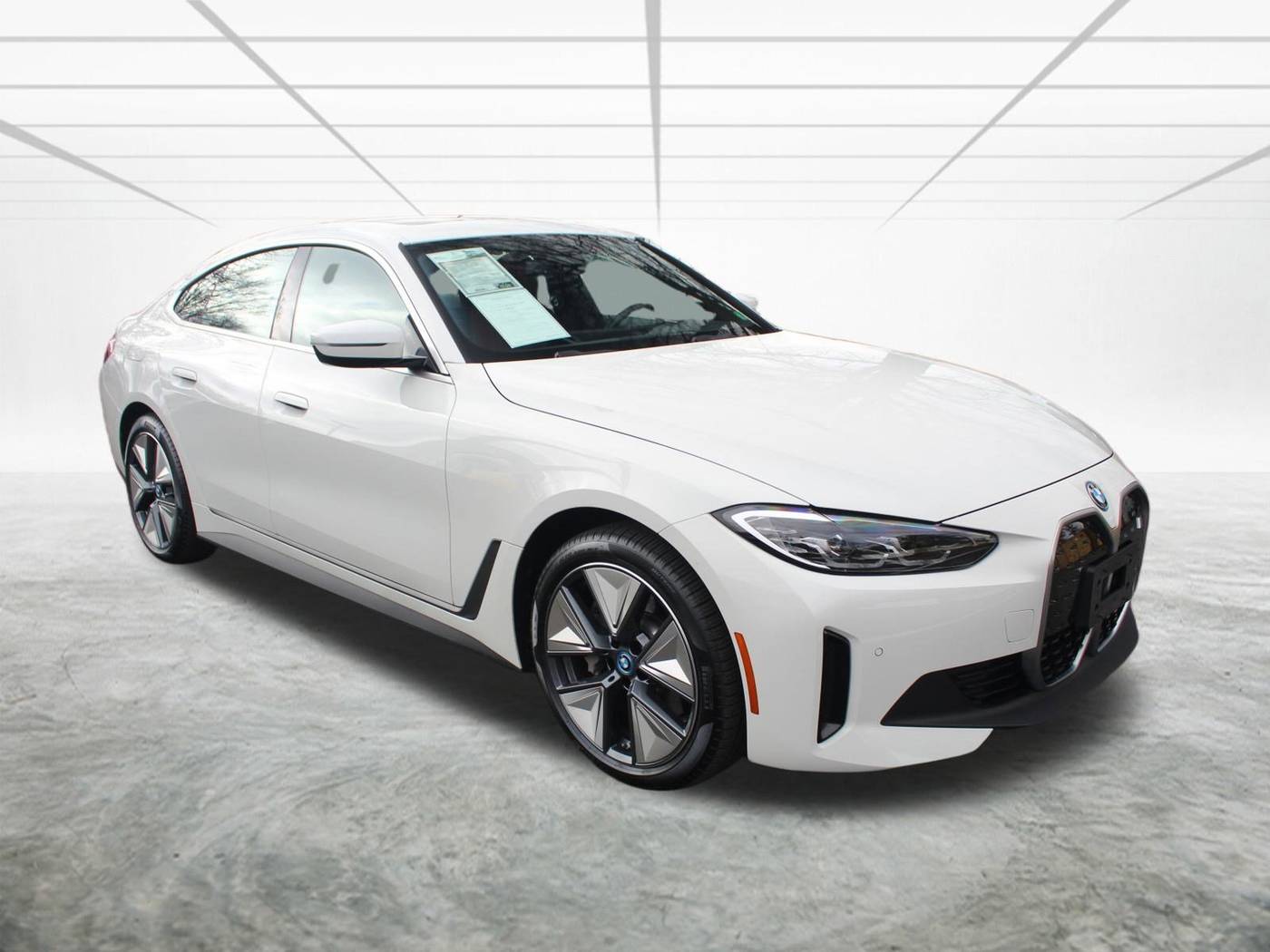 2024 BMW i4 eDrive35 — Sedan — 4,793 mi — Alexandria, VA