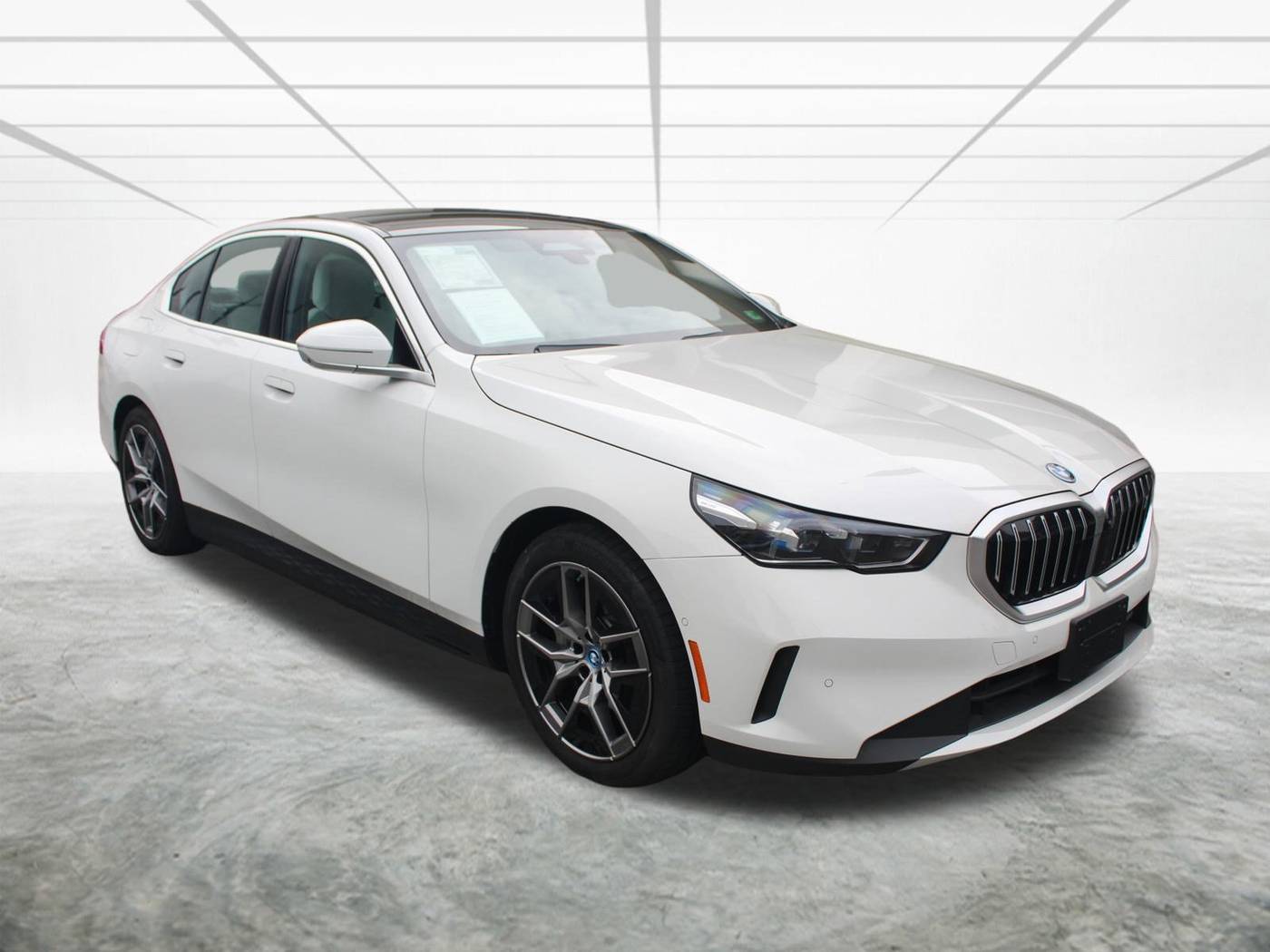 2024 BMW i5 eDrive40 — Sedan — 7,076 mi — Alexandria, VA