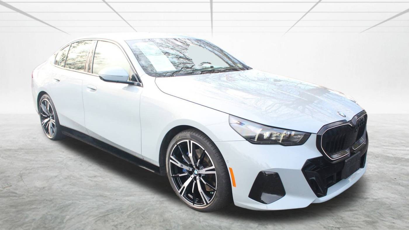 2024 BMW 5 Series 530i — Sedan — 12,049 mi — Alexandria, VA