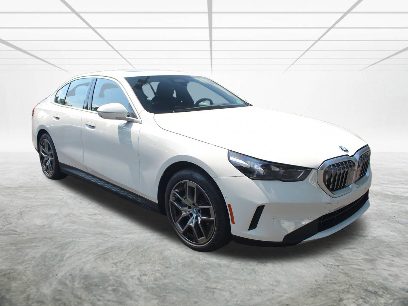 2024 BMW i5 eDrive40 — Sedan — 10,748 mi — Alexandria, VA